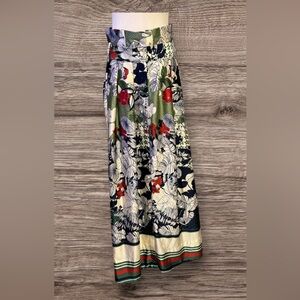 EUC Gracia Maxi Skirt